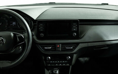 Skoda Rapid II, 2020 год, 1 600 000 рублей, 14 фотография