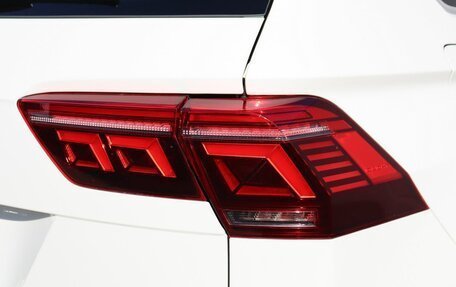 Volkswagen Tiguan II, 2021 год, 3 699 000 рублей, 24 фотография