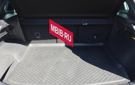Volkswagen Tiguan II, 2021 год, 3 699 000 рублей, 23 фотография