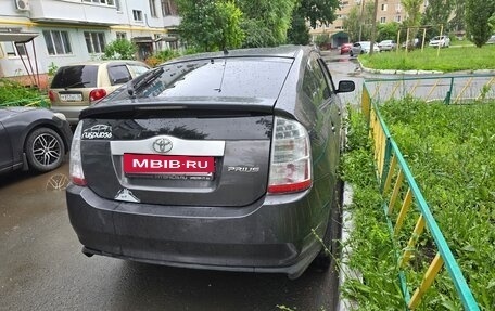 Toyota Prius, 2007 год, 500 000 рублей, 4 фотография