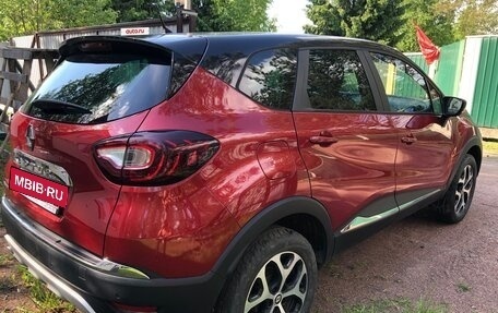 Renault Kaptur I рестайлинг, 2019 год, 1 389 000 рублей, 6 фотография