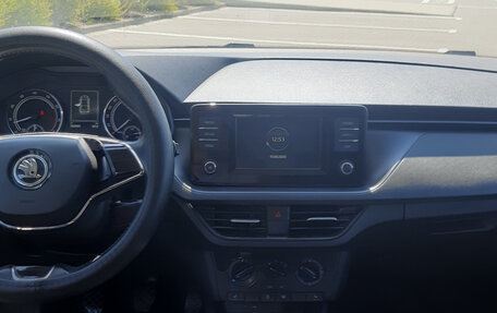 Skoda Rapid II, 2021 год, 850 000 рублей, 7 фотография