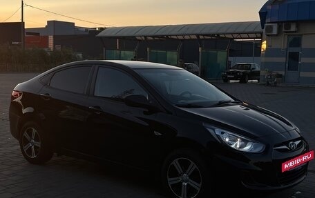Hyundai Solaris II рестайлинг, 2012 год, 930 000 рублей, 10 фотография