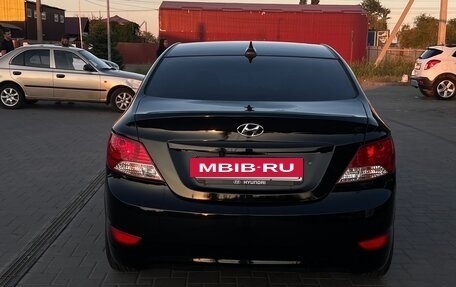 Hyundai Solaris II рестайлинг, 2012 год, 930 000 рублей, 7 фотография