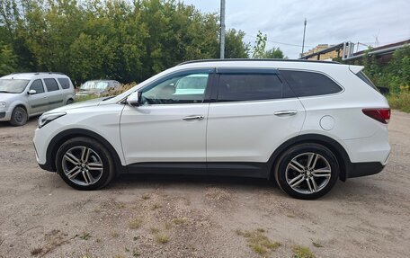 Hyundai Santa Fe III рестайлинг, 2017 год, 2 350 000 рублей, 3 фотография