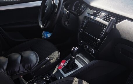 Skoda Octavia, 2016 год, 1 200 000 рублей, 5 фотография