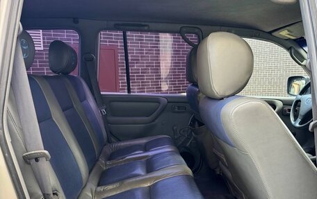 Toyota Land Cruiser 100 рестайлинг 2, 1998 год, 1 279 000 рублей, 8 фотография