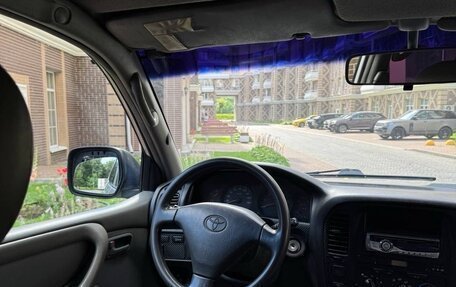 Toyota Land Cruiser 100 рестайлинг 2, 1998 год, 1 279 000 рублей, 7 фотография