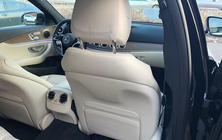Mercedes-Benz E-Класс, 2021 год, 4 950 000 рублей, 10 фотография