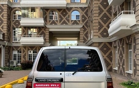 Toyota Land Cruiser 100 рестайлинг 2, 1998 год, 1 279 000 рублей, 4 фотография