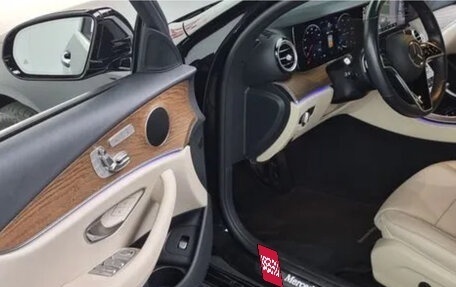 Mercedes-Benz E-Класс, 2021 год, 4 950 000 рублей, 12 фотография