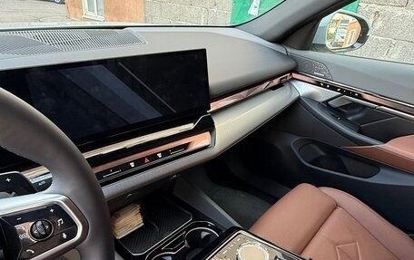 BMW 5 серия, 2024 год, 7 780 000 рублей, 7 фотография