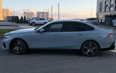 BMW 5 серия, 2024 год, 7 780 000 рублей, 15 фотография