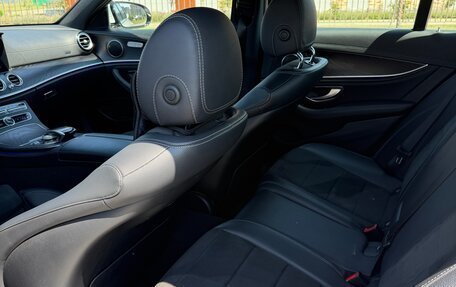Mercedes-Benz E-Класс, 2019 год, 3 290 000 рублей, 20 фотография