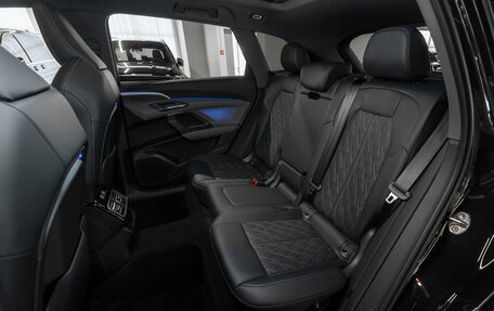 Audi Q5, 2026 год, 6 050 000 рублей, 13 фотография