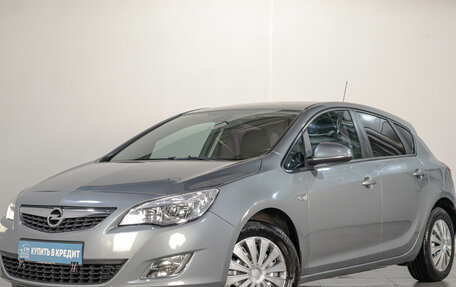 Opel Astra J, 2010 год, 579 000 рублей, 2 фотография