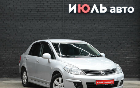 Nissan Tiida, 2010 год, 660 000 рублей, 3 фотография