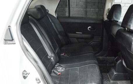 Nissan Tiida, 2010 год, 660 000 рублей, 11 фотография