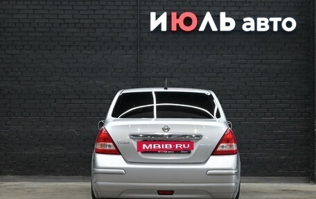 Nissan Tiida, 2010 год, 660 000 рублей, 5 фотография