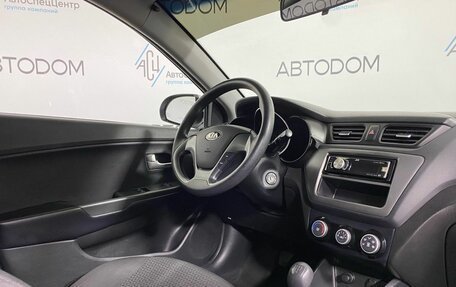 KIA Rio III рестайлинг, 2016 год, 747 500 рублей, 10 фотография