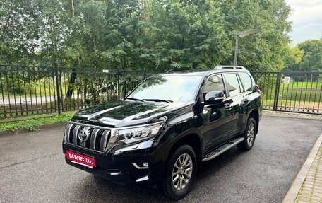 Toyota Land Cruiser Prado 150 рестайлинг 2, 2020 год, 6 000 000 рублей, 1 фотография