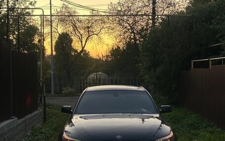 BMW 5 серия, 2004 год, 290 000 рублей, 1 фотография