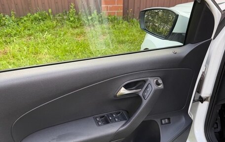 Volkswagen Polo VI (EU Market), 2016 год, 1 050 000 рублей, 11 фотография