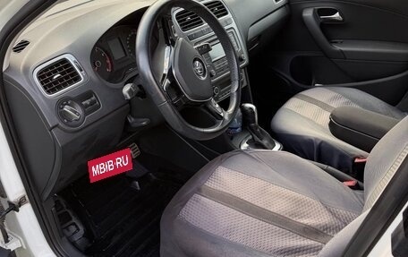 Volkswagen Polo VI (EU Market), 2016 год, 1 050 000 рублей, 8 фотография