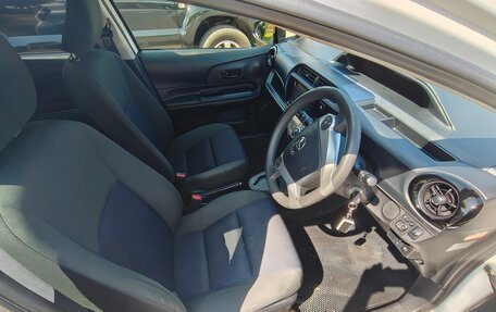 Toyota Aqua I, 2016 год, 875 000 рублей, 10 фотография