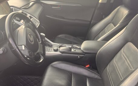 Lexus NX I, 2017 год, 2 500 000 рублей, 3 фотография