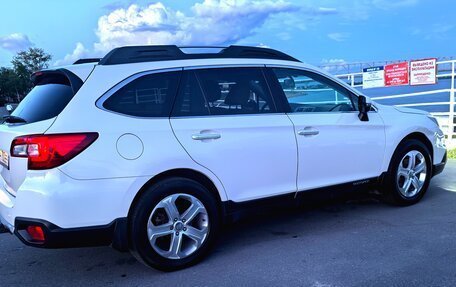 Subaru Outback IV рестайлинг, 2015 год, 2 390 000 рублей, 4 фотография
