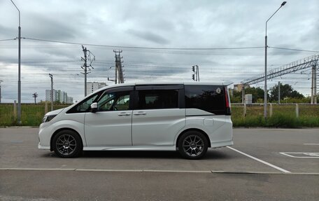 Honda Stepwgn IV, 2019 год, 2 400 000 рублей, 4 фотография