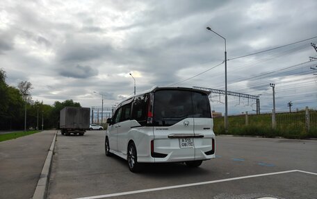Honda Stepwgn IV, 2019 год, 2 400 000 рублей, 8 фотография