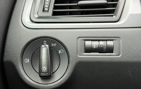 Skoda Rapid I, 2015 год, 809 000 рублей, 22 фотография