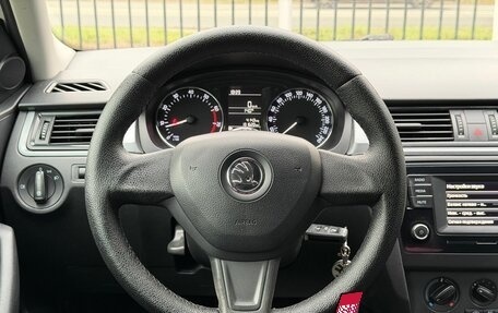 Skoda Rapid I, 2015 год, 809 000 рублей, 12 фотография