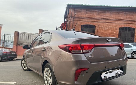 KIA Rio IV, 2018 год, 1 150 000 рублей, 2 фотография