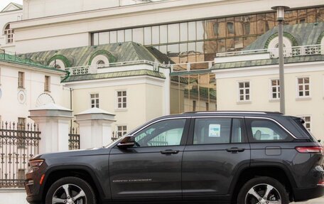 Jeep Grand Cherokee, 2023 год, 6 500 000 рублей, 6 фотография