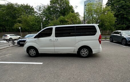 Hyundai Grand Starex Grand Starex I рестайлинг 2, 2008 год, 1 050 000 рублей, 8 фотография