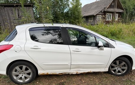 Peugeot 308 II, 2010 год, 350 000 рублей, 10 фотография