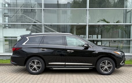 Infiniti QX60 I рестайлинг, 2017 год, 2 698 000 рублей, 3 фотография