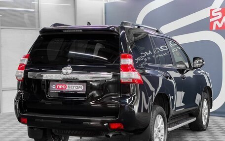 Toyota Land Cruiser Prado 150 рестайлинг 2, 2017 год, 4 349 900 рублей, 6 фотография
