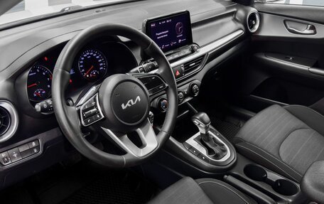 KIA Cerato IV, 2021 год, 2 249 900 рублей, 7 фотография