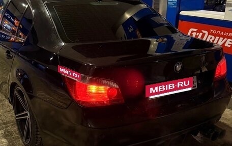 BMW 5 серия, 2004 год, 290 000 рублей, 3 фотография
