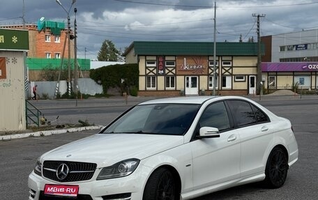 Mercedes-Benz C-Класс, 2011 год, 1 300 000 рублей, 1 фотография