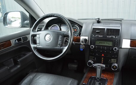 Volkswagen Touareg III, 2010 год, 849 999 рублей, 8 фотография