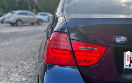 BMW 3 серия, 2011 год, 1 500 000 рублей, 4 фотография