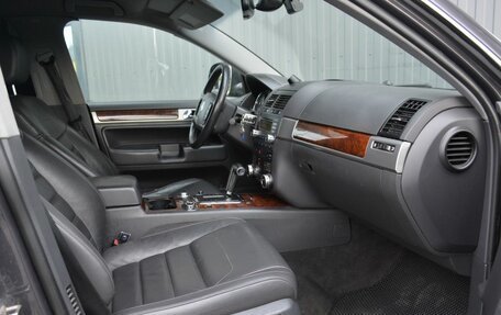 Volkswagen Touareg III, 2010 год, 849 999 рублей, 17 фотография