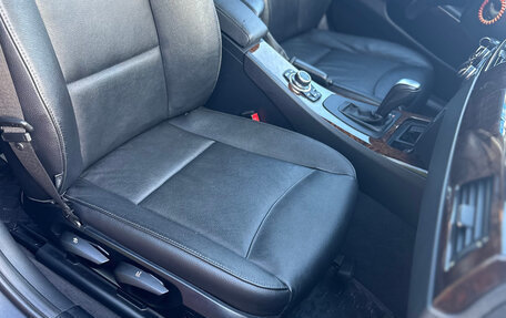 BMW 3 серия, 2011 год, 1 500 000 рублей, 9 фотография