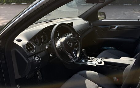 Mercedes-Benz C-Класс, 2012 год, 1 400 000 рублей, 10 фотография