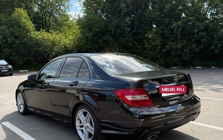 Mercedes-Benz C-Класс, 2012 год, 1 400 000 рублей, 4 фотография